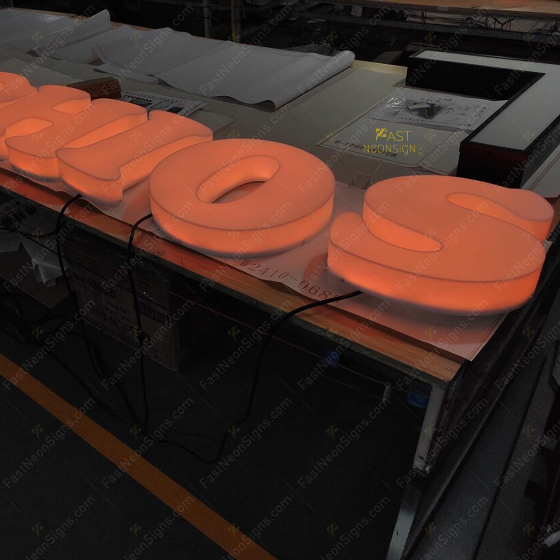 Custom Full-lit Acrylic Letter Sign, 3D Logo Channel Letters for Business & Storefronts, Offices & Interiors