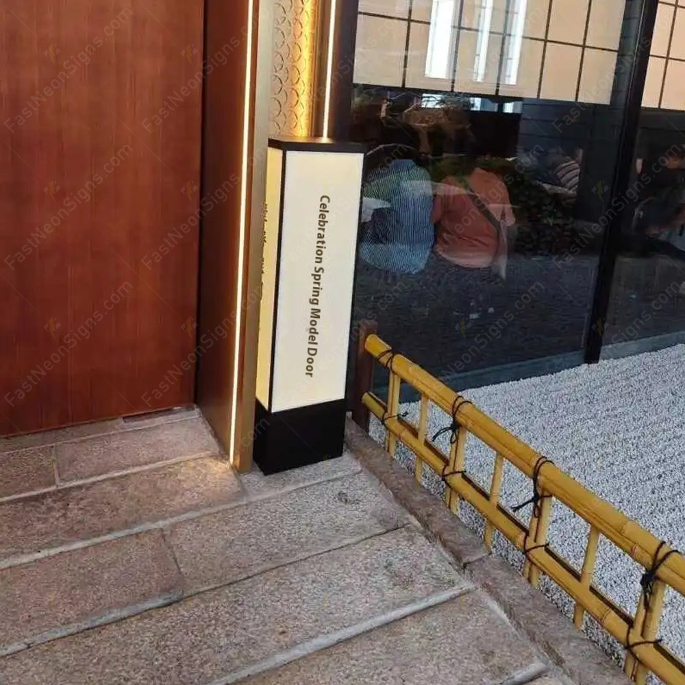 Custom Outdoor & Indoor Acrylic Light Box Sign – Freestanding LED Floor Display with Logo For Business Store