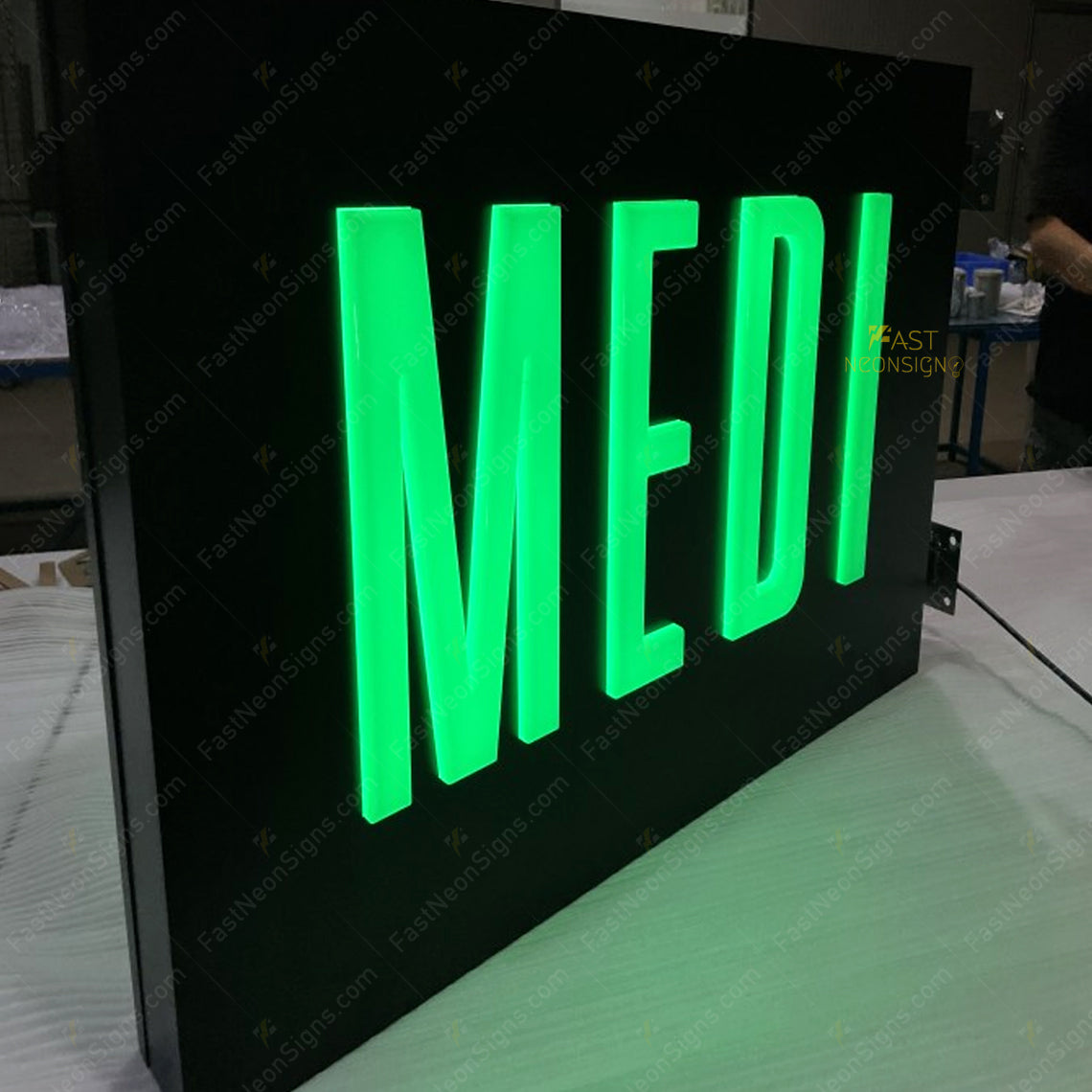 Custom Acrylic Push Through Signs LED push-thru Letters Sign for Business Brand