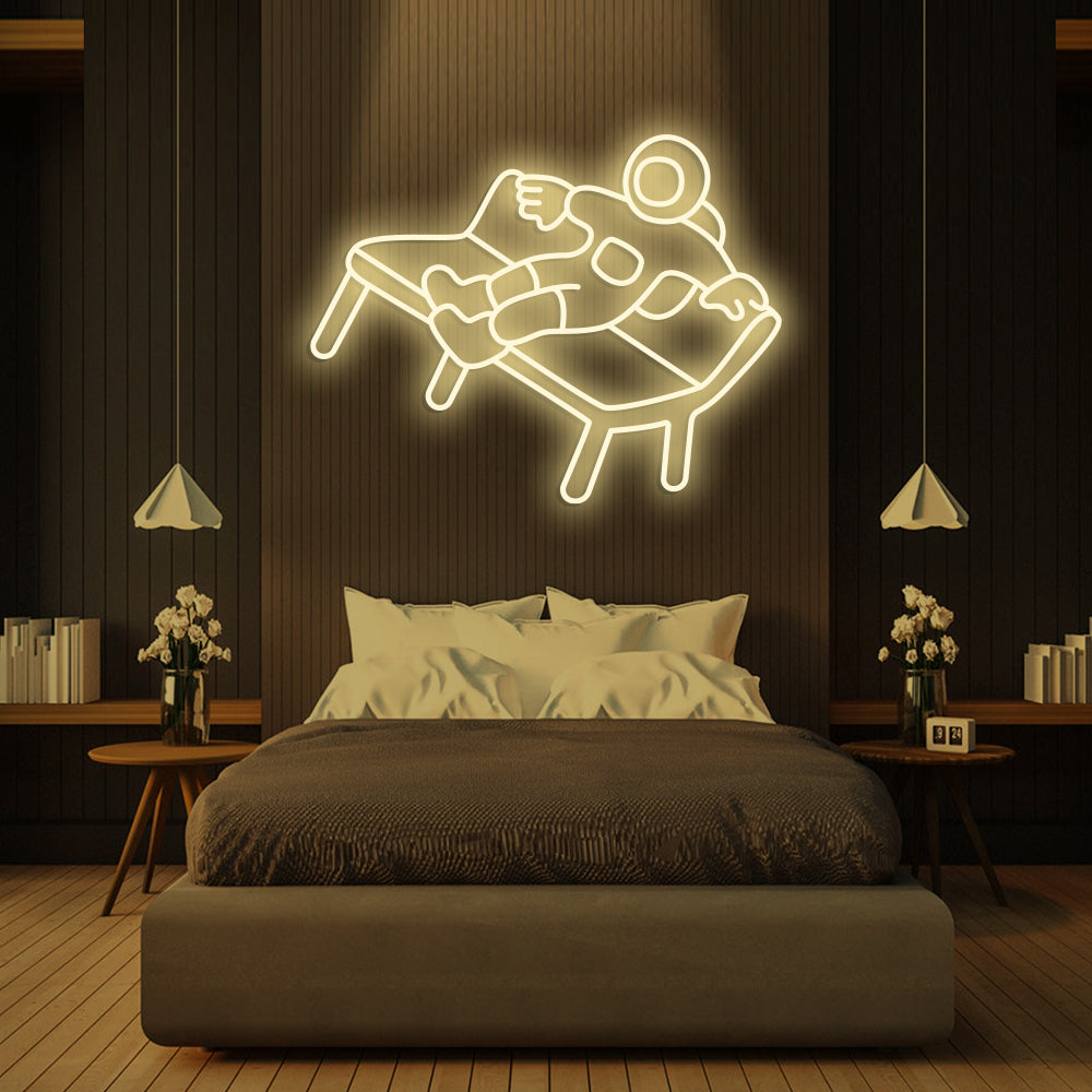Astronaut Neon Sign - LED Neon Sign For Gifts, Room Decor
