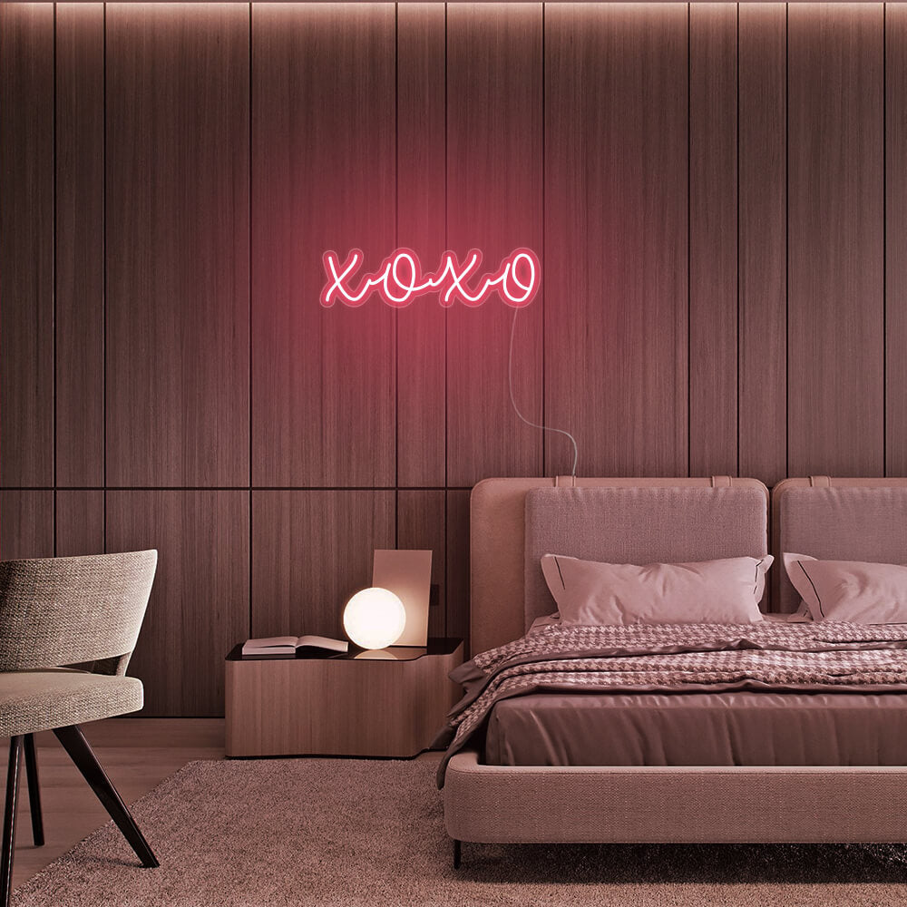 Mini XOXO LED Neon Signs
