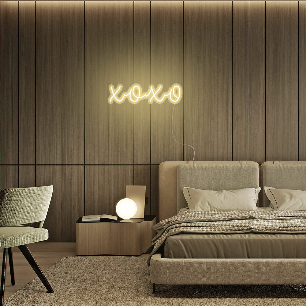 Mini XOXO LED Neon Signs
