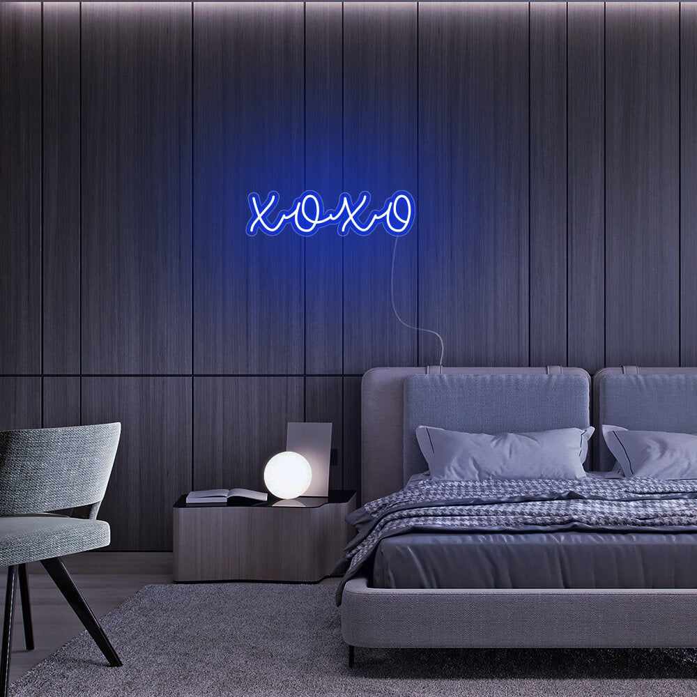 Mini XOXO LED Neon Signs