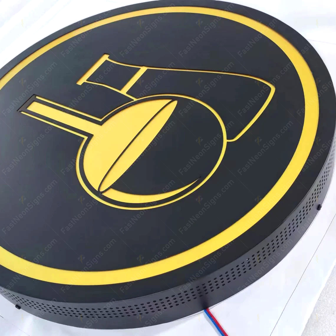 Luxury Custom Metal Hollow LED Light Box Sign with Diamond Glow Effect