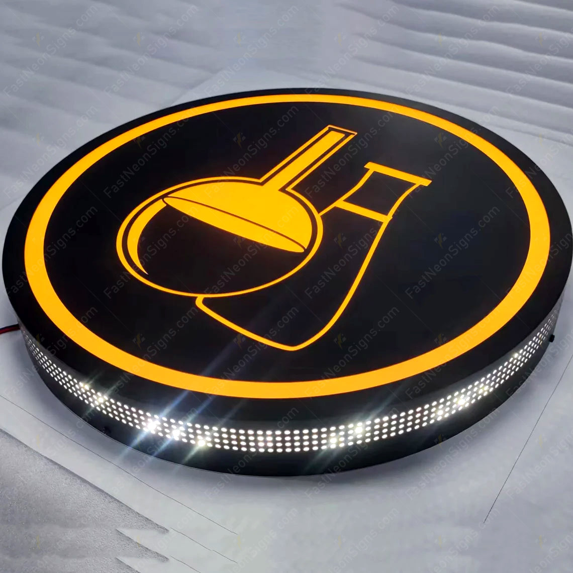 Luxury Custom Metal Hollow LED Light Box Sign with Diamond Glow Effect