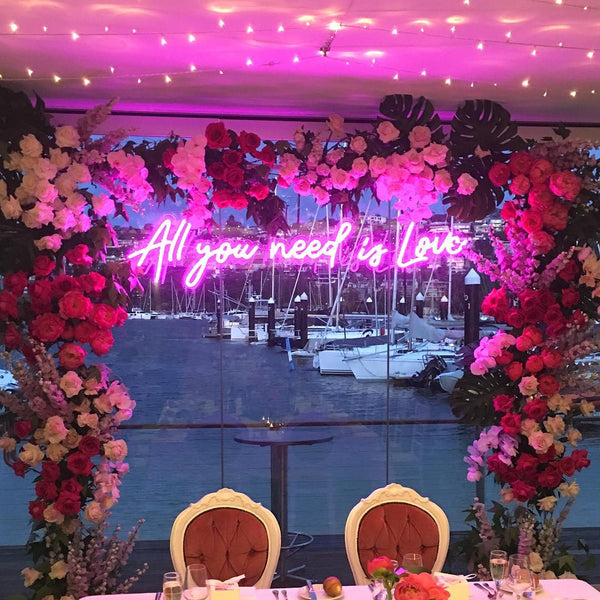 47 Great Ideas To Use Neon Signs for Home & Room Decor of 2020