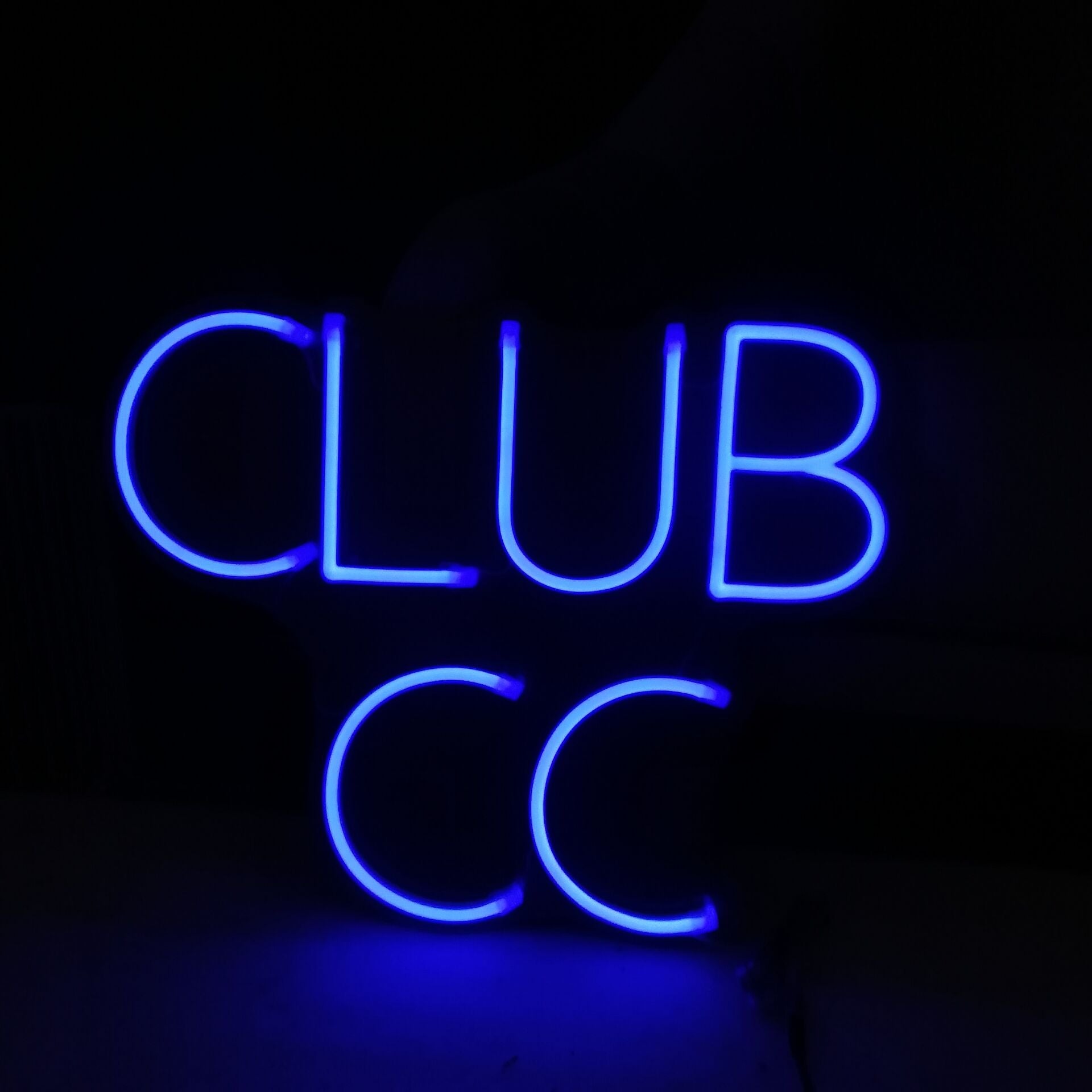 CLUB CC Neon Signs